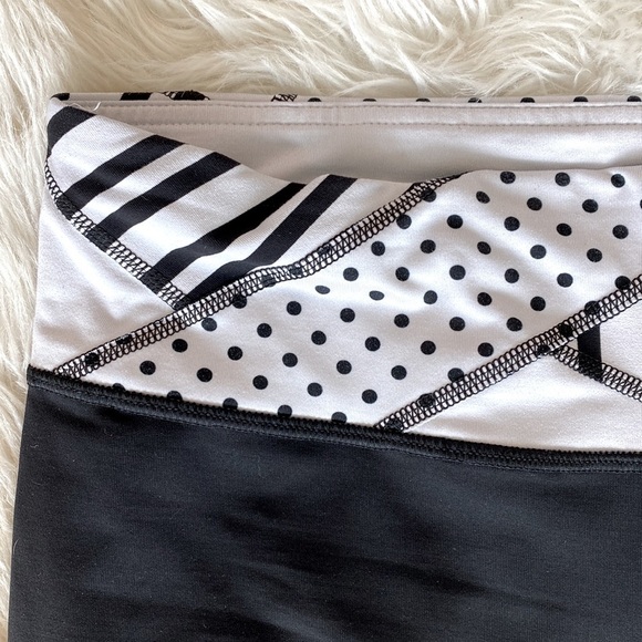 Lululemon Run: Inspire Crop II - Picture 5 of 10